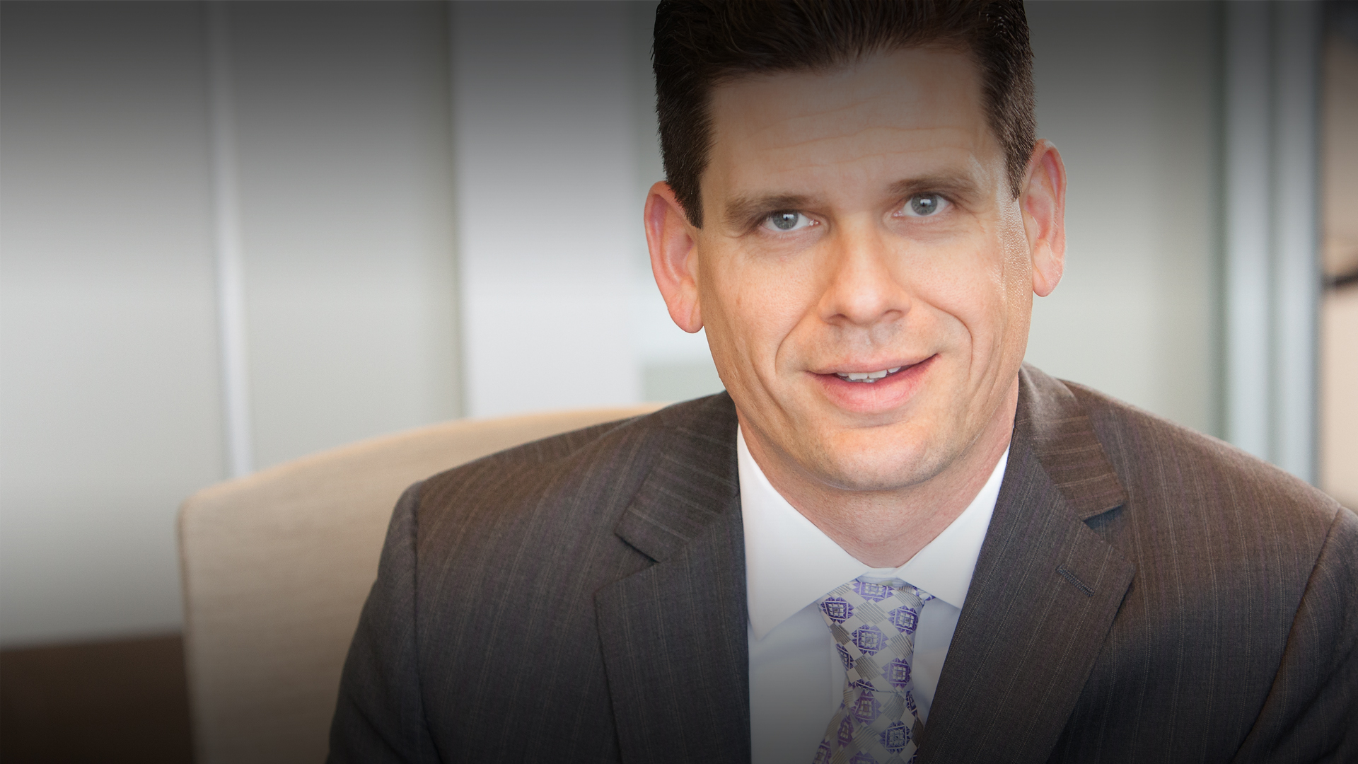 Headshot of Raymond Nash